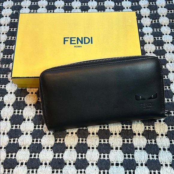 Fendi Wallet - Picture 1 of 1